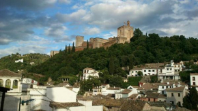  Alhambra Views Penthouse  Гренада
